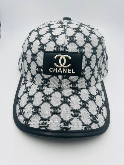 Chanel💥*
Cap 🧢 
Master quality 💯
50 dhs✅

Zain273
♥️♥️♥️