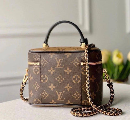 LV
100 dhs🇦🇪
With box

Zain219
💓💓💓