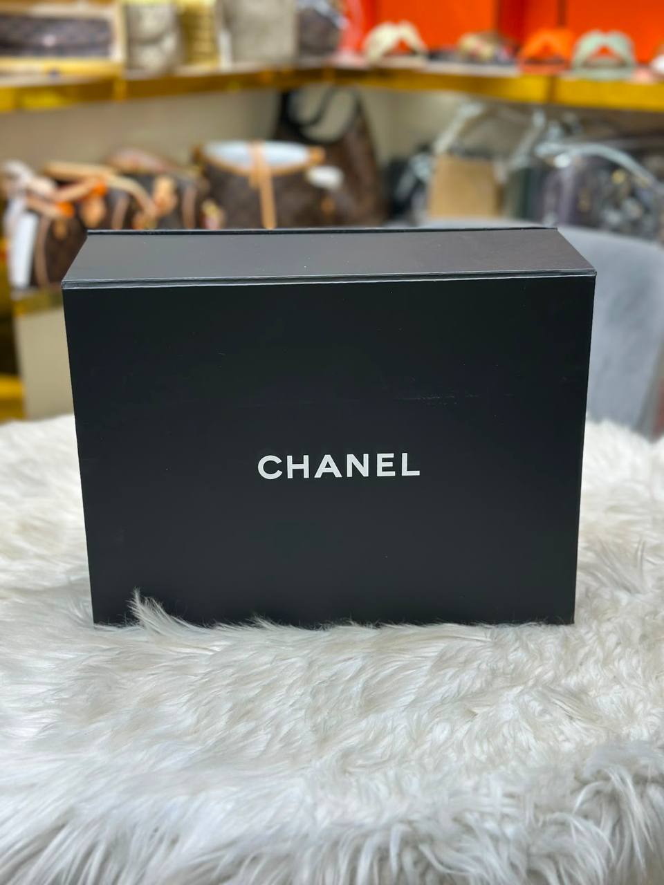 Available ❤️
Chanel New VIP 🥀
Chanel Classic Double Flap Bag in black quilted caviar leather with gold hardware😍
Italian leather 💯💯
For Price 👇 WhatsApp✅
0568585901 
0507557372
0552275751 Owner Zain 👌

Zain71
♥️♥️♥️