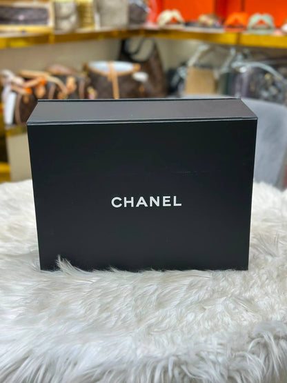 Available ❤️
Chanel New VIP 🥀
Chanel Classic Double Flap Bag in black quilted caviar leather with gold hardware😍
Italian leather 💯💯
For Price 👇 WhatsApp✅
0568585901 
0507557372
0552275751 Owner Zain 👌

Zain71
♥️♥️♥️