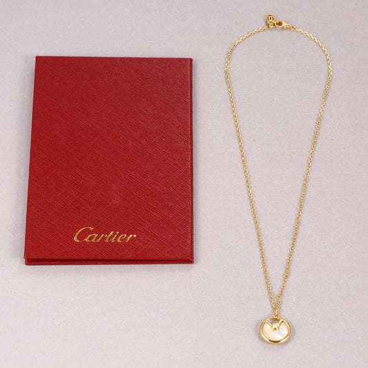Cartier Set* 🌿
Necklace 
Earrings 

*master quality* 🦋
80 dhs🪙💚normal box
🎁🎁🎁

Zain48
♥️♥️♥️