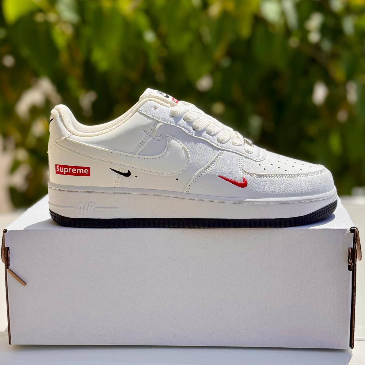 Nike Air
Please ask for size before ordering
Size 40-55
105 dhs✅

Zain27
♥️♥️♥️