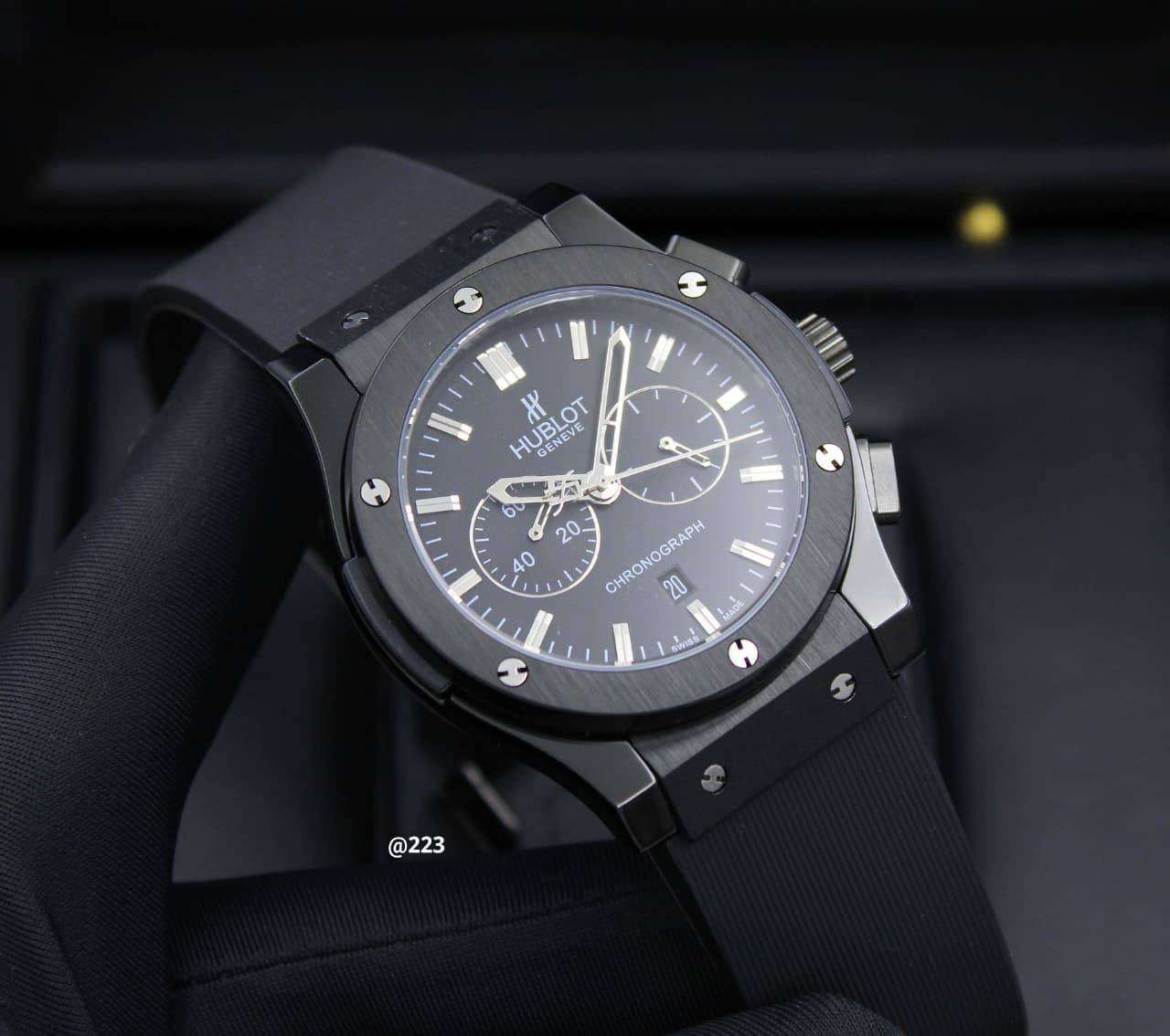 HUBLOT MEN STOPWATCH BATTERY

220 dhs💓

Zain58
♥️♥️♥️