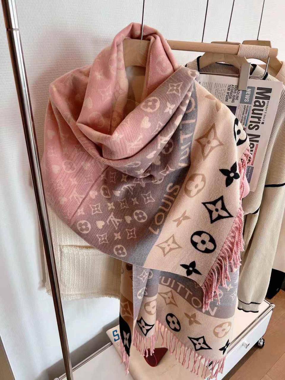 Coming new stock
Winter scarf 
45 dhs🪙🌨️

Zain93
♥️♥️♥️
