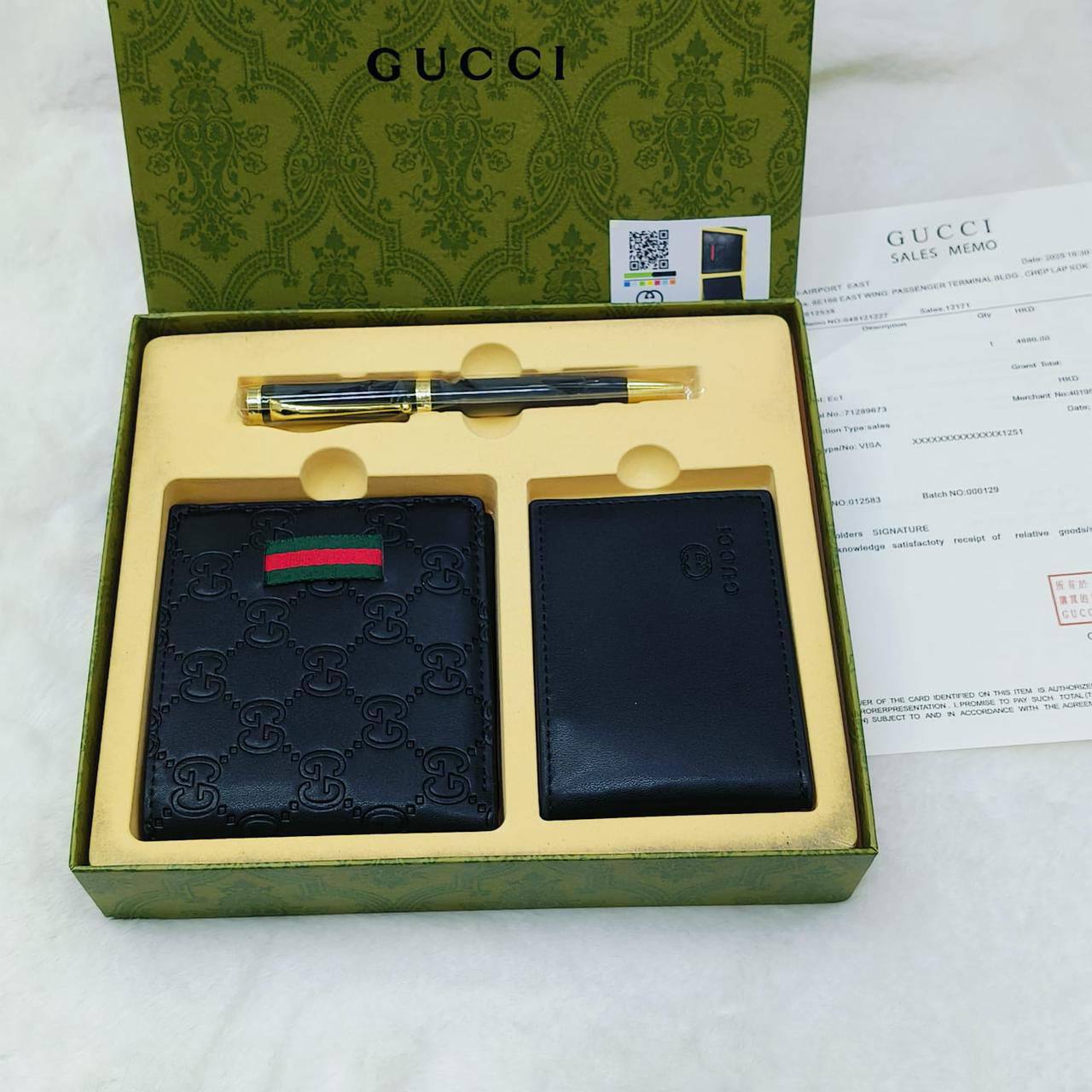 WALLET SET 
GOOD QUALITY
55 dhs💓

Zain40
♥️♥️♥️