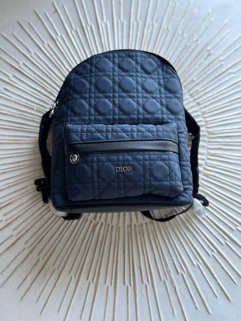 New collection{}
Brand : Fendi Dior Gucci 🔥
Super master quality 😍
290 dhs🪙🌨️

Zain261
♥️♥️♥️