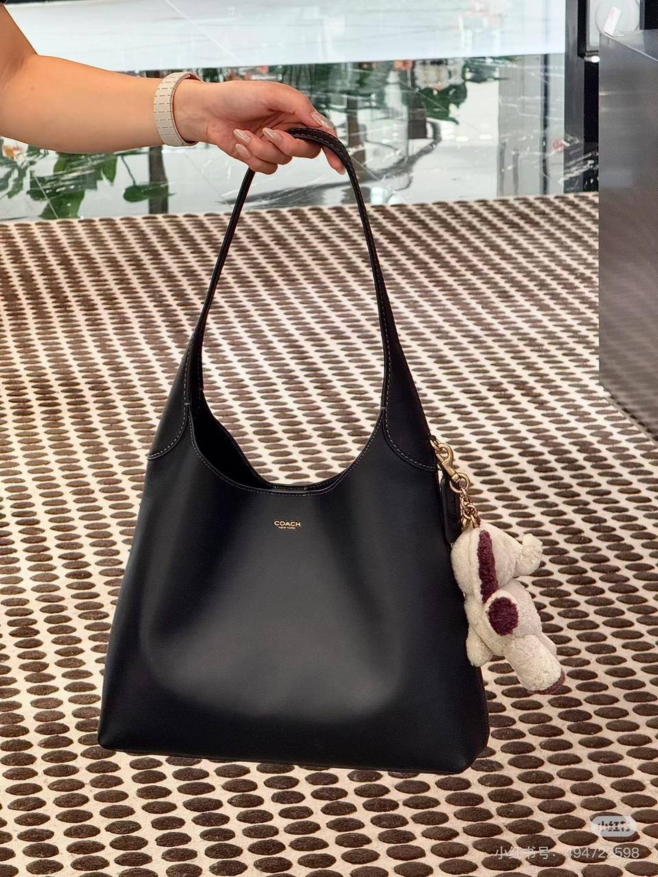 COACH

95 dhs🪙🌨️

Zain04
♥️♥️♥️