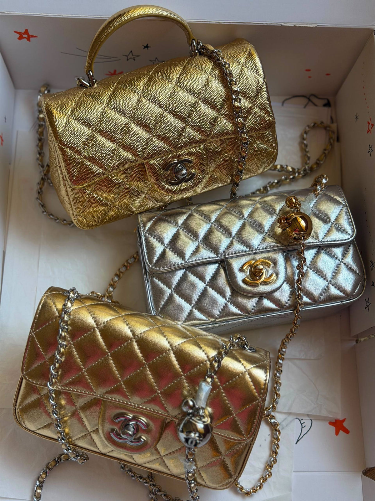 𝐂𝐡𝐚𝐧𝐞𝐥 𝐌𝐢𝐧𝐢 𝐅𝐥𝐚𝐩 
𝐂𝐥𝐚𝐬𝐬𝐢𝐜 𝐁𝐚𝐠 


For Price 👇 WhatsApp✅
0568585901 
0507557372
0552275751 Owner Zain 👌

ZainETAG 4
♥️♥️♥️