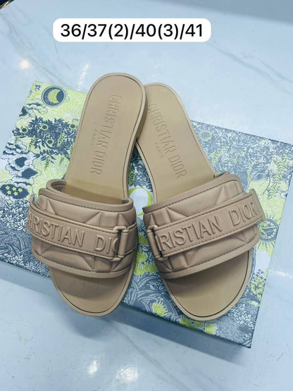 𝐃𝐢𝐨𝐫 𝐒𝐥𝐢𝐩𝐩𝐞𝐫𝐬 

𝐇𝐢𝐠𝐡 𝐪𝐮𝐚𝐥𝐢𝐭𝐲 💯


85 DHS🇦🇪🇦🇪🇦🇪

Zain21
♥️♥️♥️
