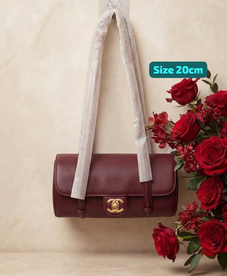 Chanel

Good quality 
with box 
115 dhs🇦🇪🇦🇪

Zain186
♥️♥️♥️
