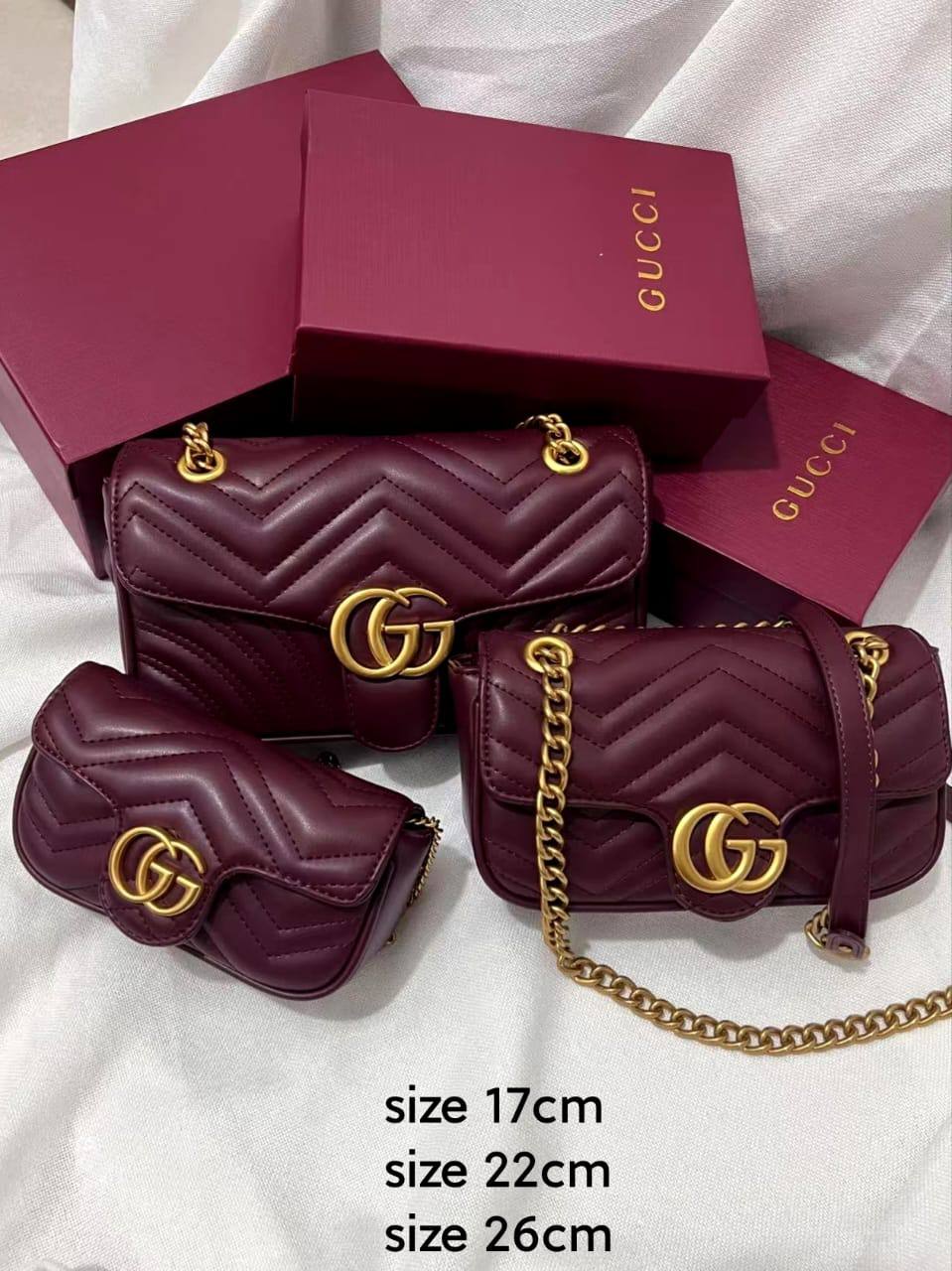 Gucci
90 dhs🇦🇪🇦🇪  17cm
100 dhs🇦🇪🇦🇪   21cm
110 dhs🇦🇪🇦🇪  25cm
with box

Zain26
♥️♥️♥️