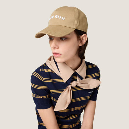 MIU MIU
Unisex Cap
Master Quality 
190 dhs💓

Zain276
♥️♥️♥️