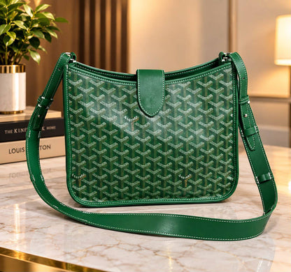 Goyard

SIZE 29CM   
105 dhs🇦🇪🇦🇪

Zain244
♥️♥️♥️
