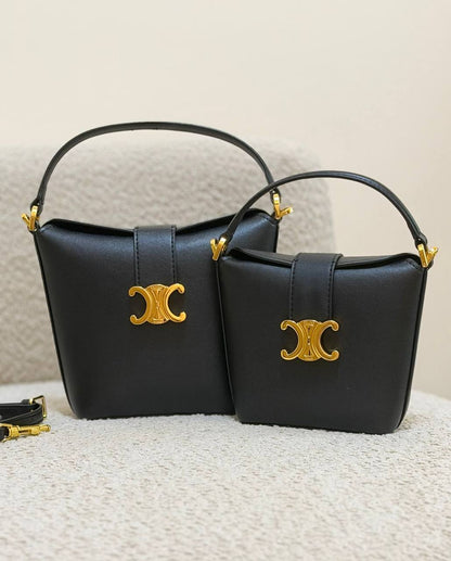 Celine

Big 215 dhs

Small 200 dhs 

Zain134
♥️♥️♥️