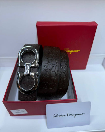 Belt

With box 
🎁🎁🎁

40 dhs🪙💕

Zain93
♥️♥️♥️