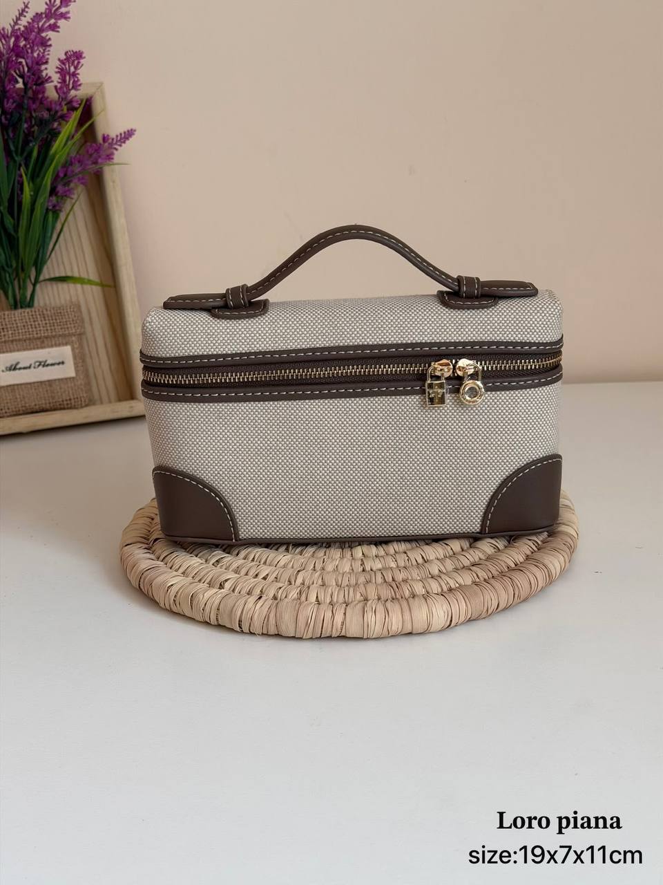 Loropiana

230 dhs 

Zain134
♥️♥️♥️