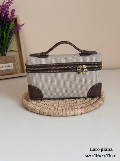 Loropiana

230 dhs 

Zain134
♥️♥️♥️