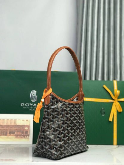 Super XXX Master Bags
For Price 👇 WTSP Text Zain 0568585901

Zain274
♥️♥️♥️