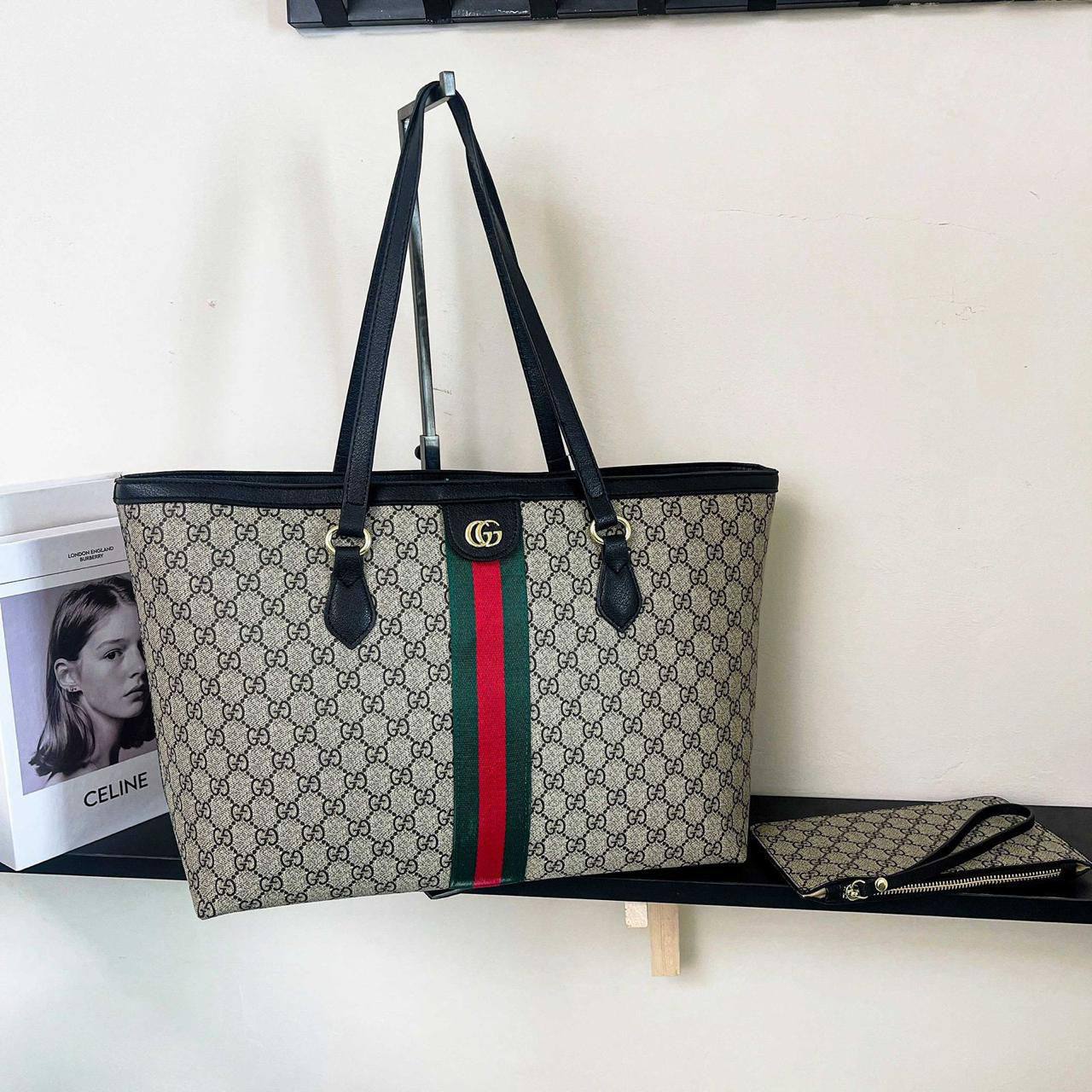 Gucci
43cm
80 dhs✅

Zain219
♥️♥️♥️