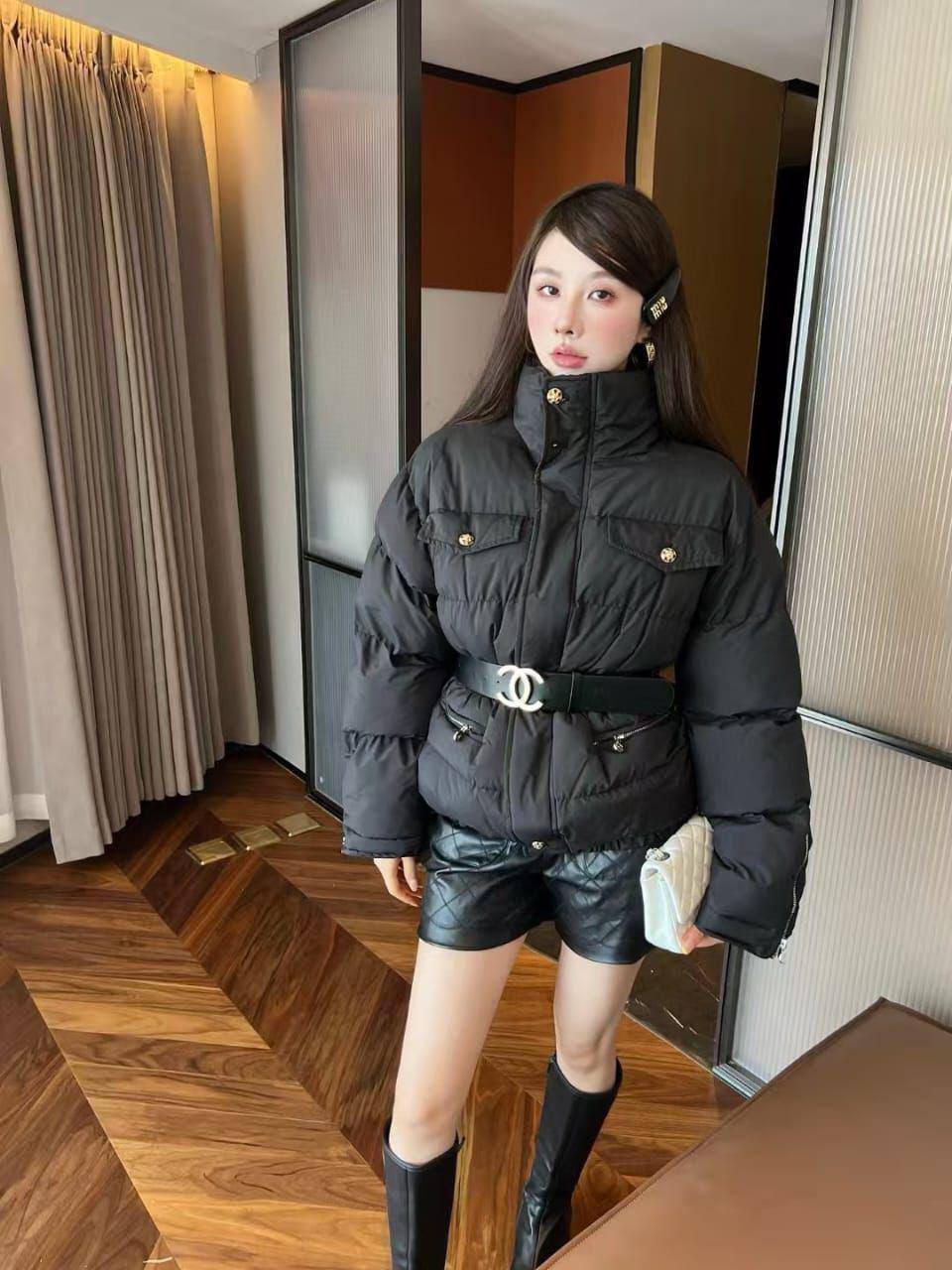 CHANEL


Super Master quality

Sizes: S M L XL

490 dhs🇦🇪

Zain308
♥️♥️♥️
