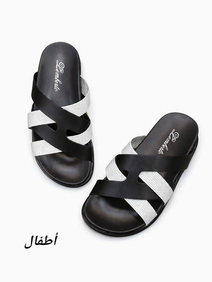 LEMBERTO SANDAL FOR KIDS*
100 dhs❣️

*SIZES : 31 to 36*

Zain58
♥️♥️♥️