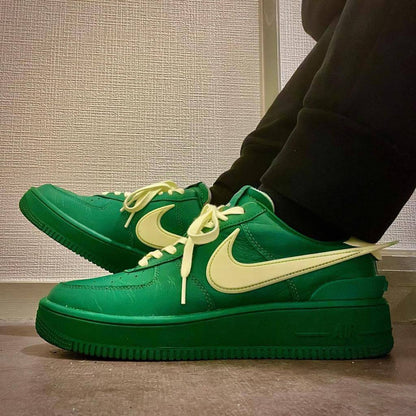 Nike Air Force 1 Low SP AMBUSH Pine Green ，
Size 36-45 ，
180 dhs🪙💕

Zain18
♥️♥️♥️