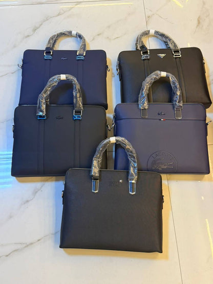 LAPTOP 💻 bags
110 dhs✅
Size 38cm

Zain200
♥️♥️♥️