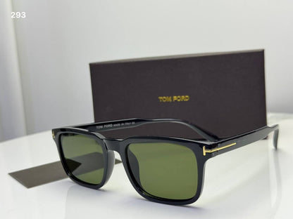 TomFord

55 DHS🇦🇪🇦🇪🇦🇪

Good quality 

Zain182
♥️♥️♥️