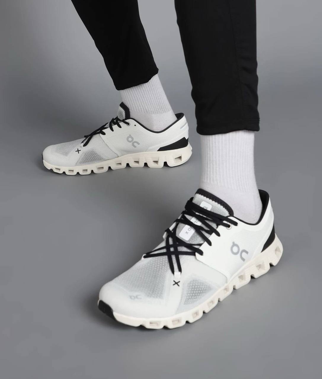 On Cloud X3 ‘White’
Size 36-45 AVAILABLE 🤩
170 dhs🪙💕

Zain242
♥️♥️♥️