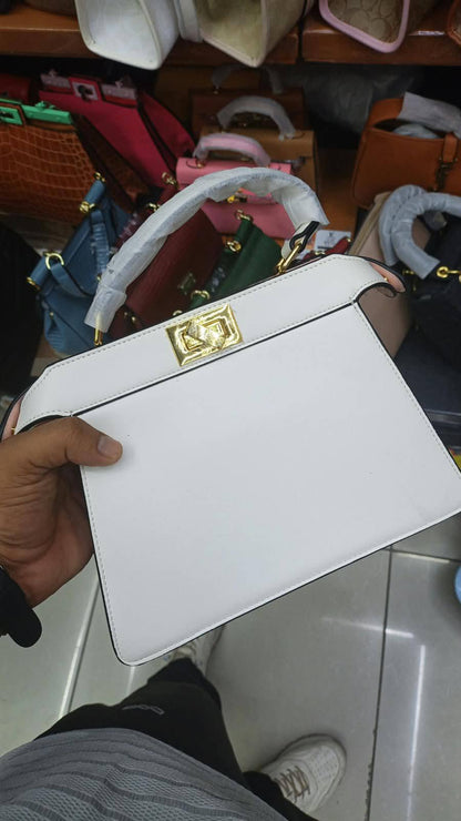 AVAILABLE 
LV
Prada
Ysl 
Coach
Gucci

70 dhs🇦🇪🇦🇪

Zain169
♥️♥️♥️