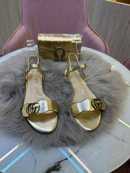 Gucci 

size 36 to 41

85 dhs🪙🌨️

Zain146
♥️♥️♥️