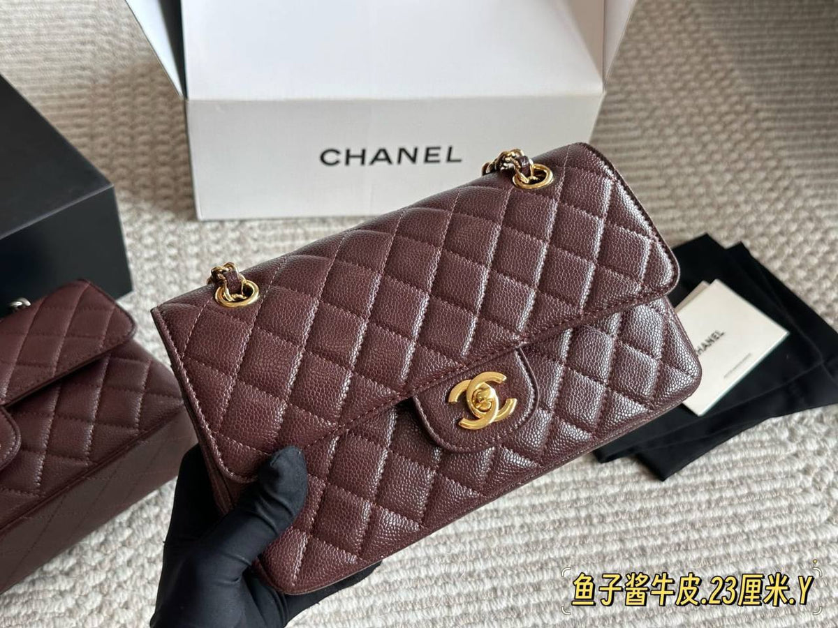 Chanel

25cm
320 dhs🇦🇪🇦🇪

Zain10
♥️♥️♥️