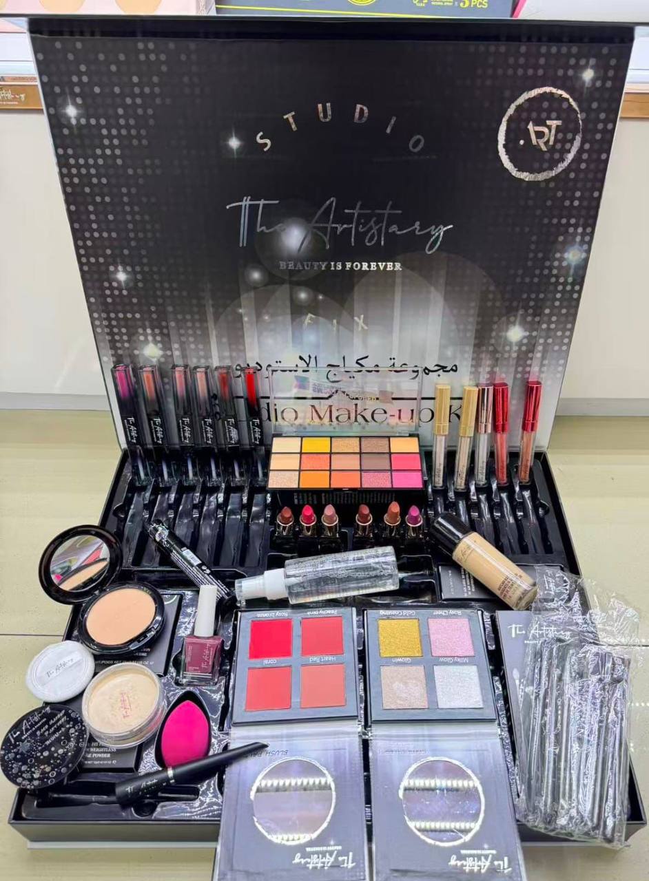 Makeup Set
130 dhs✅

ZainStore
♥️♥️♥️