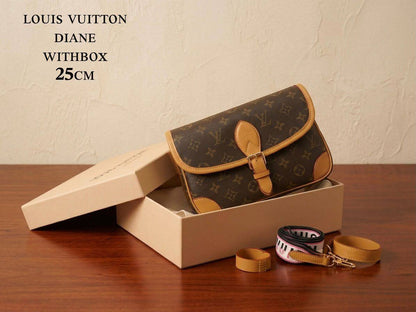 LV
ᴍᴏɴᴏɢʀᴀᴍ
ᴡɪᴛʜ ʙᴏx
ʟᴇᴀᴛʜᴇʀ/ɢᴀᴍᴏsᴀ
sɪᴢᴇ:2𝟓ᴄᴍ
110 dhs💓

Zain56
♥️♥️♥️