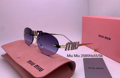 Miu Miu
70 dhs✅

Zain126
♥️♥️♥️