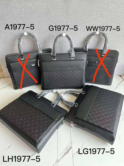 Laptop Bags
110 dhs❤️

Zain200
♥️♥️♥️