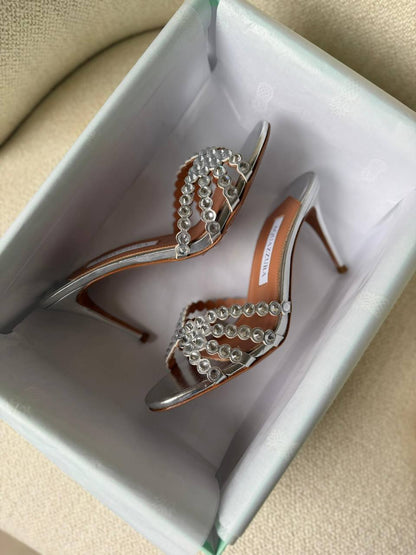 Aquazzura
𝑨𝑨𝑨 𝑸𝑼𝑨𝑳𝑰𝑻𝒀
𝑺𝑰𝒁𝑬 {36 𝒕𝒐 41}
450 dhs✅

Zain81
♥️♥️♥️