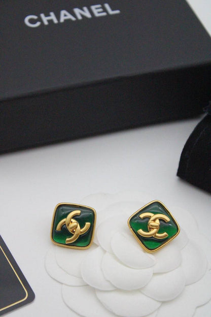 Master earrings

60 dhs 

Zain122
♥️♥️♥️