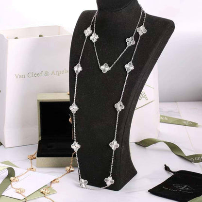 VCA 20 Flower
LONG NECKLACE 
VCA 
230 DHS🇦🇪🇦🇪
WITH GOOD BOX AND PAPER BAG
GOLD,ROSE GOLD, SILVER, AVAILABLE

Zain89
♥️♥️♥️