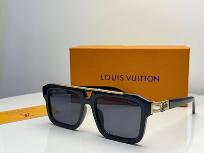 Sunglasses
65 dhs✅

Zain182
♥️♥️♥️