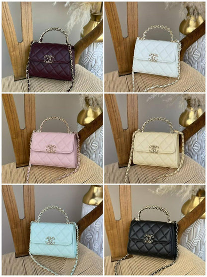 Chanel 
90 dhs🇦🇪🇦🇪
with box
size 15×6×12cm

Zain42
♥️♥️♥️