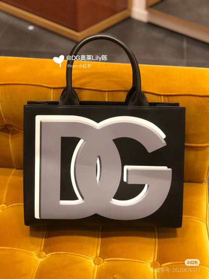 D&G
Master
For Price 👇 WTSP Text Zain 0568585901

Zain10
♥️♥️♥️