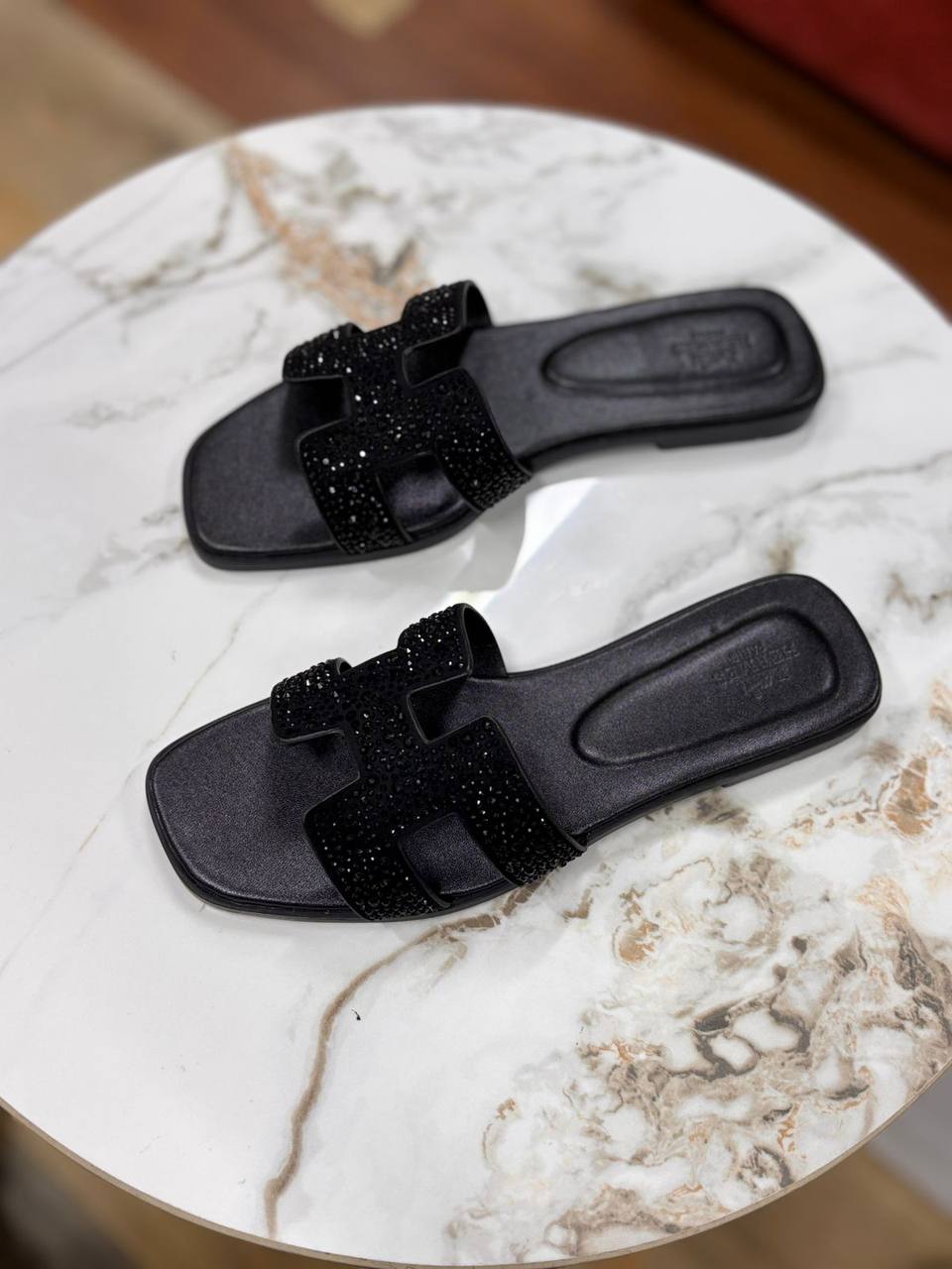 Hermes  

100 dhs✅

Size 36-42

Zain55
♥️♥️♥️