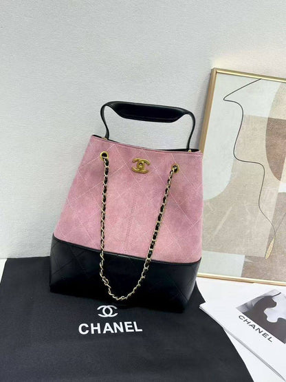 Chanel
90 dhs🪙🌨️

Zain129
♥️♥️♥️