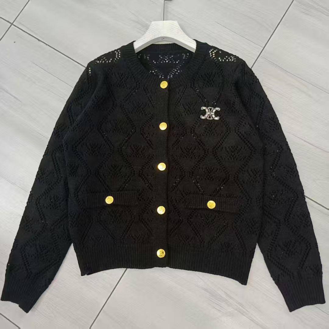 *New collections    
120 dhs🪙🌨️
*good  quality  ✅
*Sizes: free size 
*AVAILABLE NOW*

Zain231
♥️♥️♥️