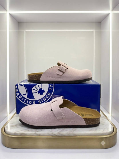 Birkenstock
120 dhs🇦🇪🇦🇪

Zain183
❣️❣️❣️