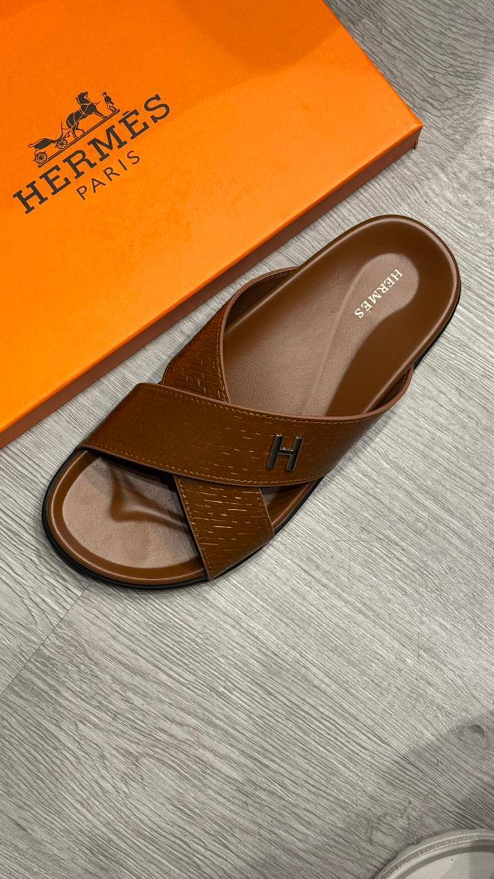 Hermes
Size 40-45⚡️
110 dhs

Zain183
♥️♥️♥️