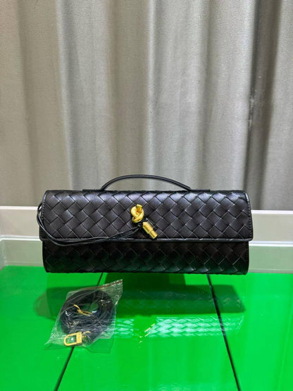 Bottega 
Master
280 dhs🪙🌨️

Zain153
♥️♥️♥️