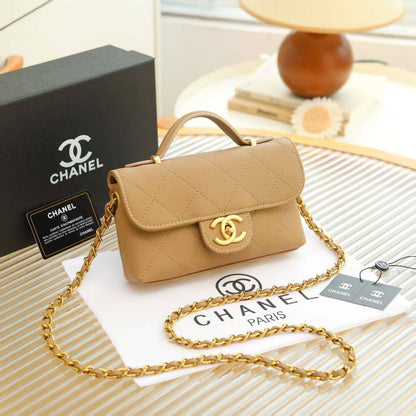 Chanel
withbox 
🎁🎁🎁

95 dhs✅

Zain143
♥️♥️♥️