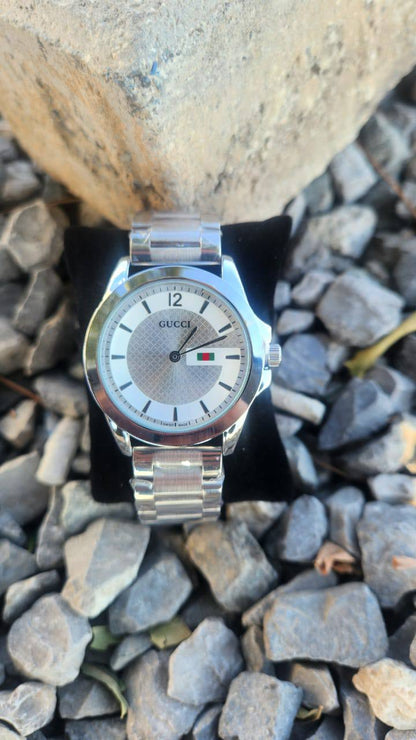 Gucci
70 dhs🌺

Zain277
♥️♥️♥️